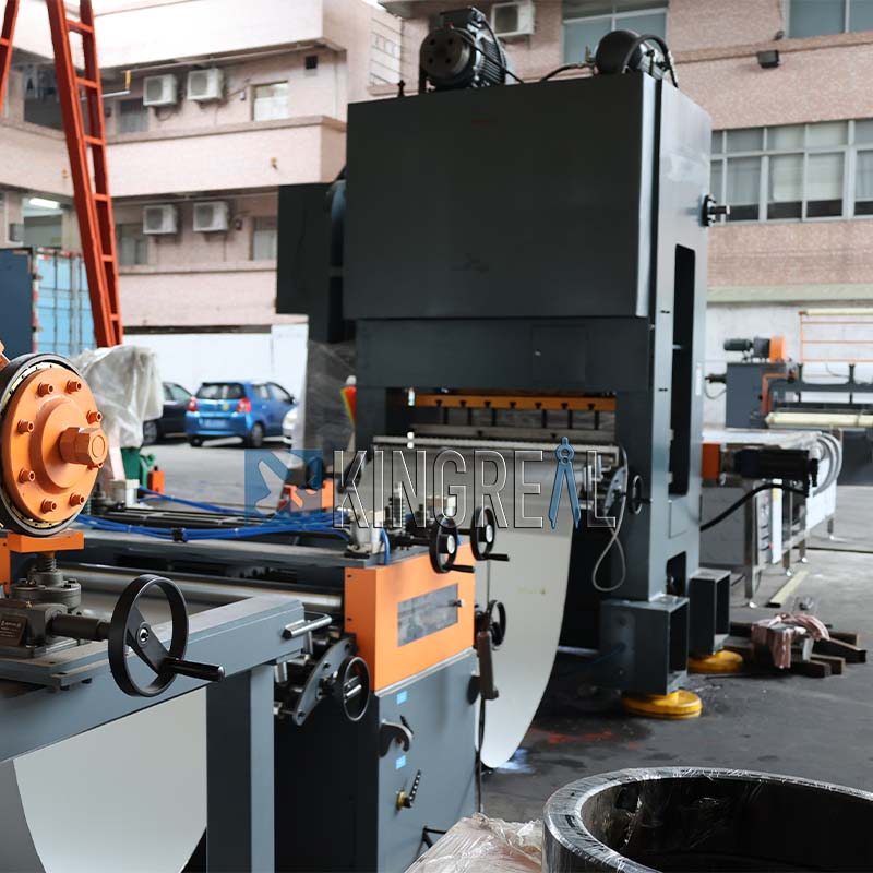 What kind of holes can sheet metal perforation machine punch?